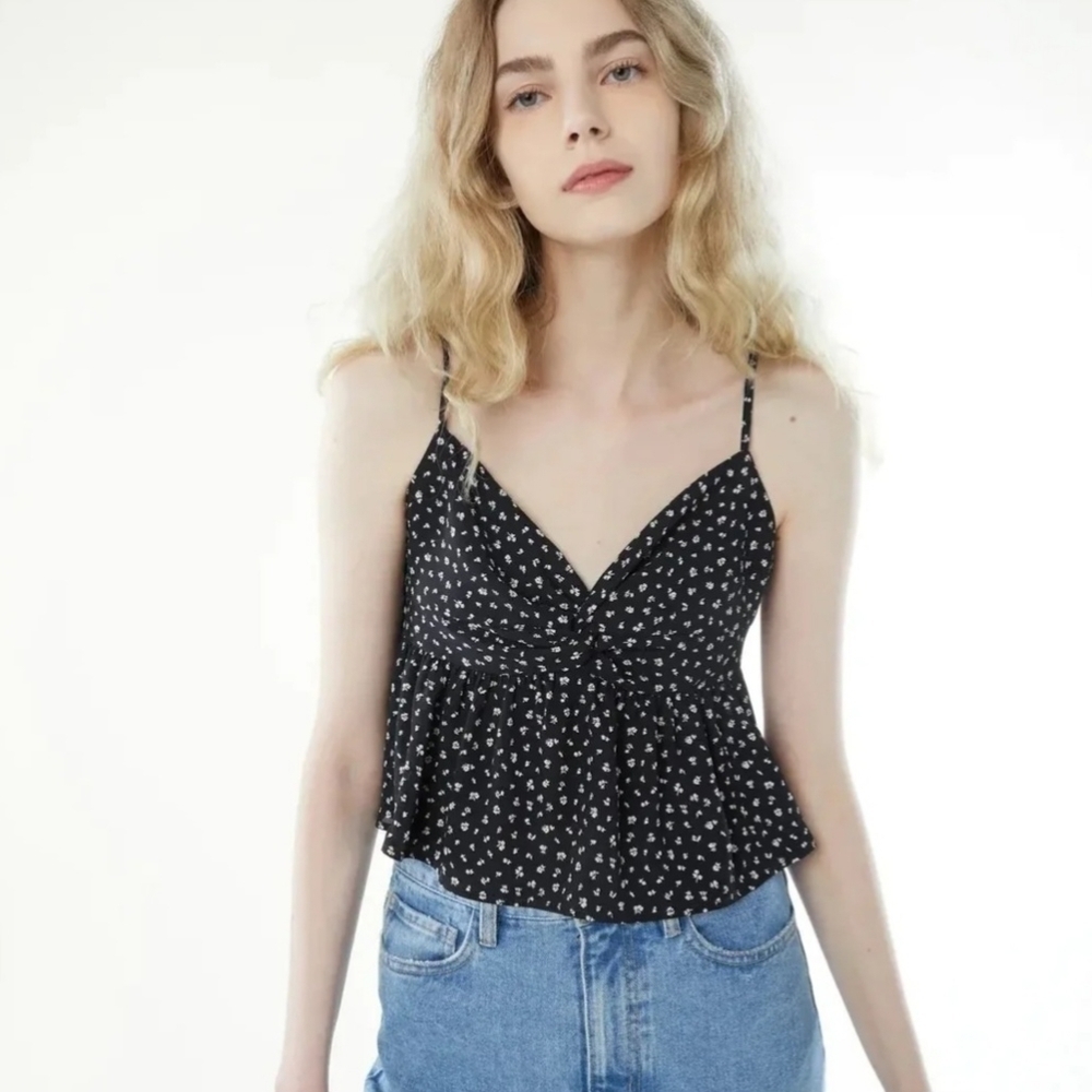 OAK + Fort Peplum Floral Tank